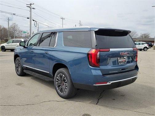 2025 GMC Yukon XL Elevation