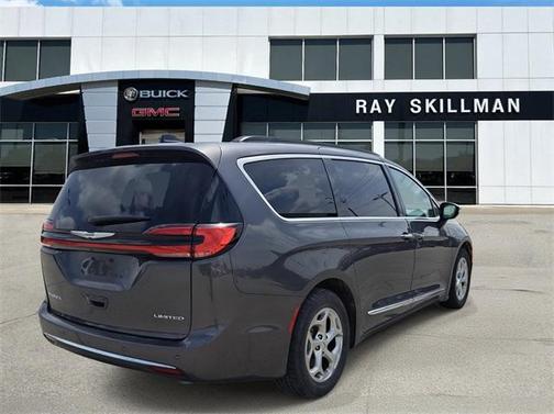 2023 Chrysler Pacifica Limited