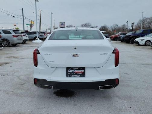 2024 Cadillac CT4 Premium Luxury