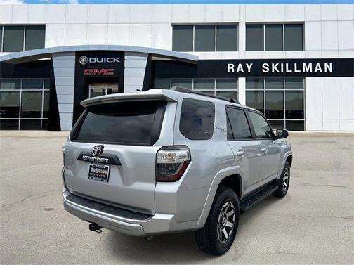 2024 Toyota 4Runner TRD Off Road