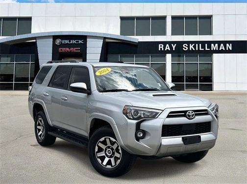 2024 Toyota 4Runner TRD Off Road