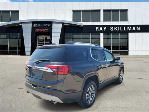 2018 GMC Acadia SLE-2