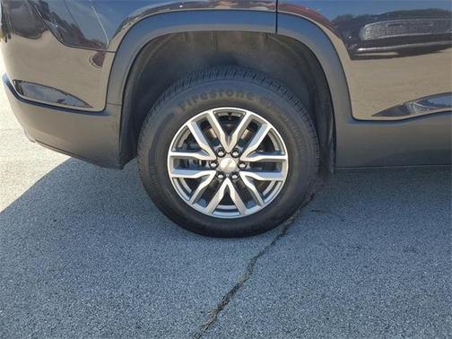 2018 GMC Acadia SLE-2