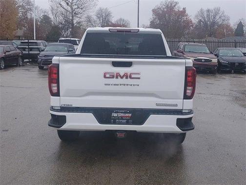2025 GMC Sierra 1500 Elevation