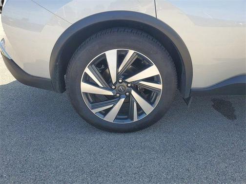 2023 Nissan Murano SL