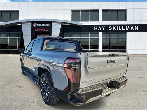 2025 GMC Sierra EV Denali