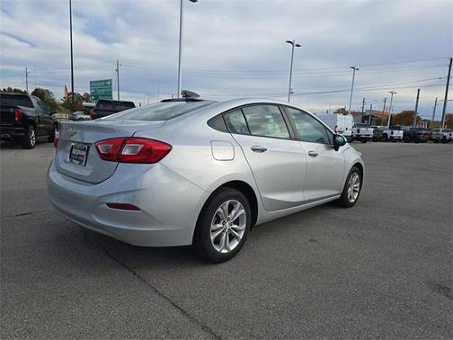 2019 Chevrolet Cruze LS