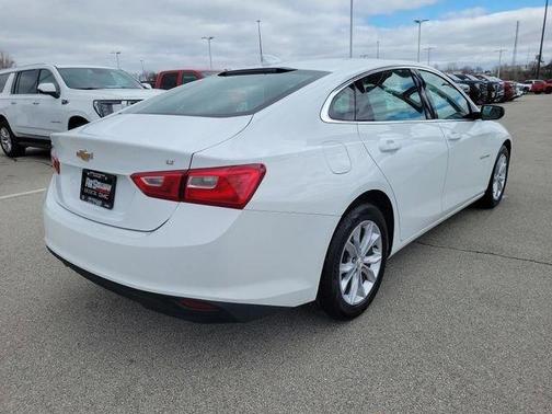 Summit White 2023 Chevrolet Malibu LT