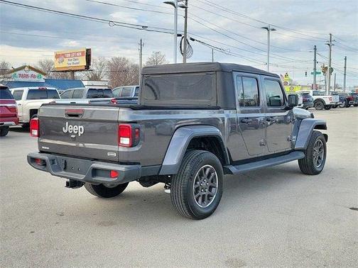 2021 Jeep Gladiator Overland