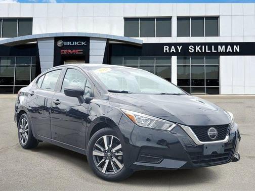Super Black 2021 Nissan Versa 1.6 SV