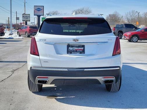 2023 Cadillac XT5 Premium Luxury