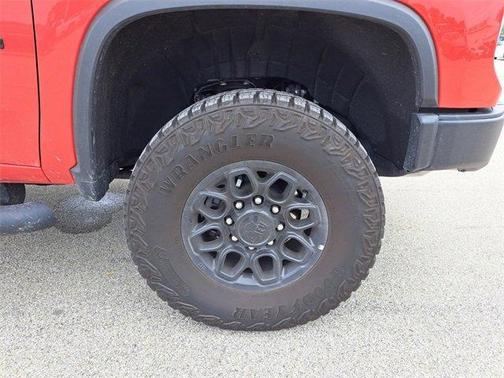 2024 Chevrolet Silverado 2500 ZR2