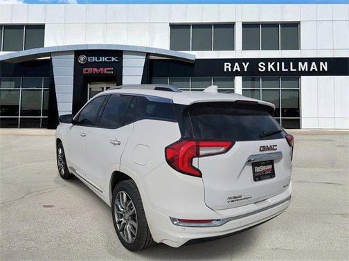 2022 GMC Terrain Denali