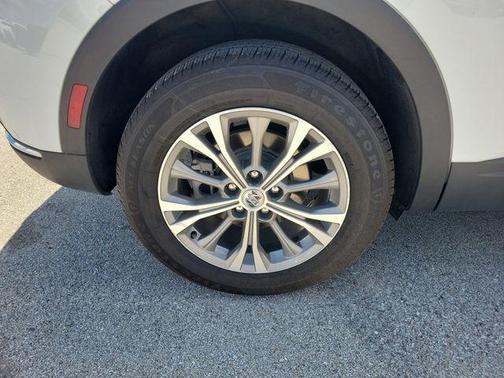 Summit White 2023 Buick Envision Preferred