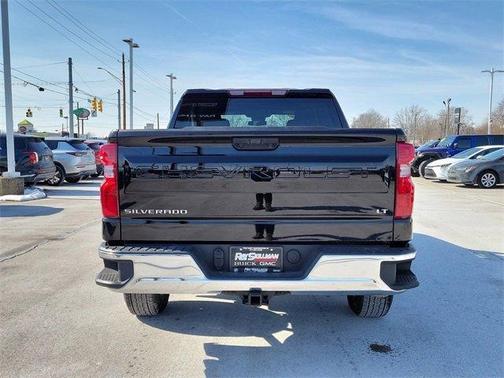 2025 Chevrolet Silverado 1500 LT
