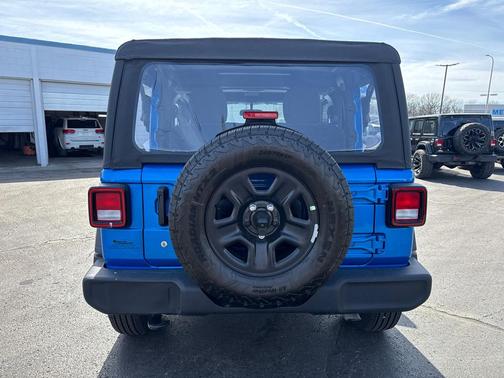 2023 Jeep Wrangler Sport