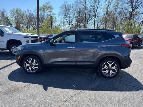 Gravity Gray 2021 Kia Seltos SX Turbo