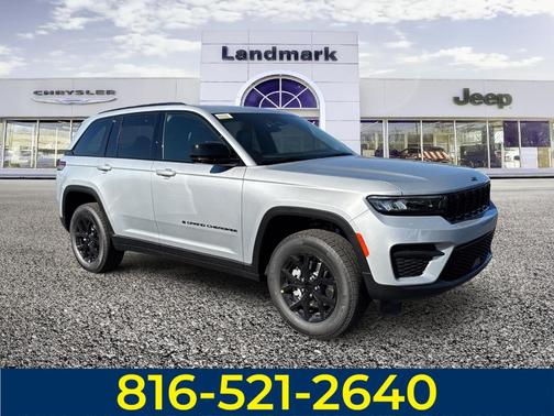 2025 Jeep Grand Cherokee Laredo