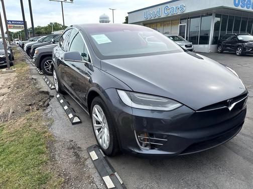 2019 Tesla Model X 75D