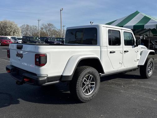 2026 Jeep Gladiator Mojave X 4x4