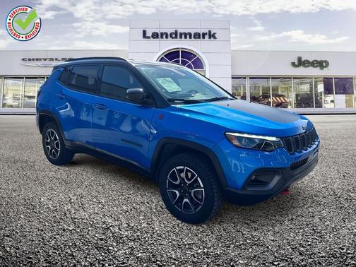 Hydro Blue Pearlcoat 2025 Jeep Compass Trailhawk
