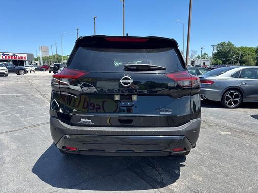 Super Black 2023 Nissan Rogue SV