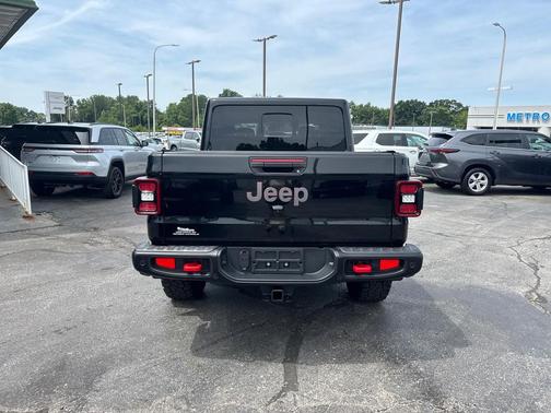 Black Clearcoat 2020 Jeep Gladiator Rubicon