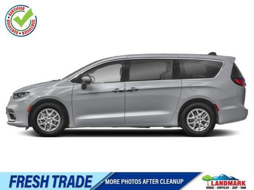 Silver Mist Clearcoat 2024 Chrysler Pacifica Touring L