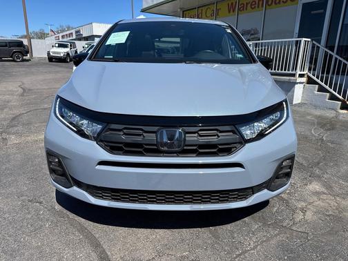 Crystal Black Pearl 2025 Honda Odyssey Sport-L