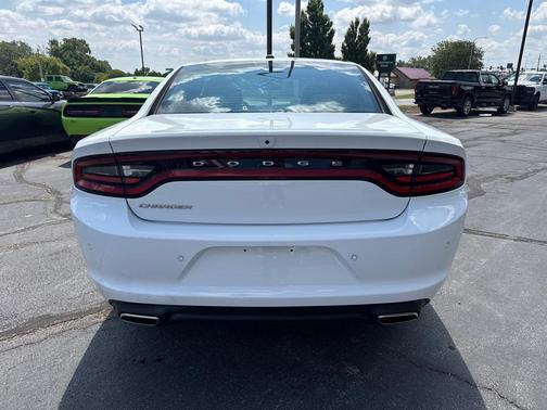 2022 Dodge Charger SXT