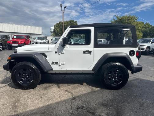 2024 Jeep Wrangler Sport