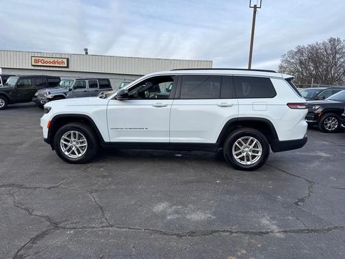 2024 Jeep Grand Cherokee L Laredo