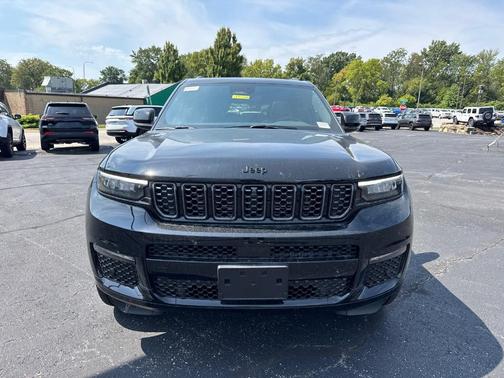 2025 Jeep Grand Cherokee L Summit