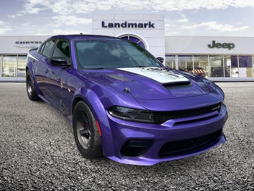 Plum Crazy Pearlcoat 2023 Dodge Charger Scat Pack