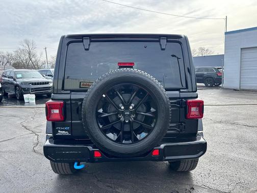 2023 Jeep Wrangler 4xe Sahara High Altitude