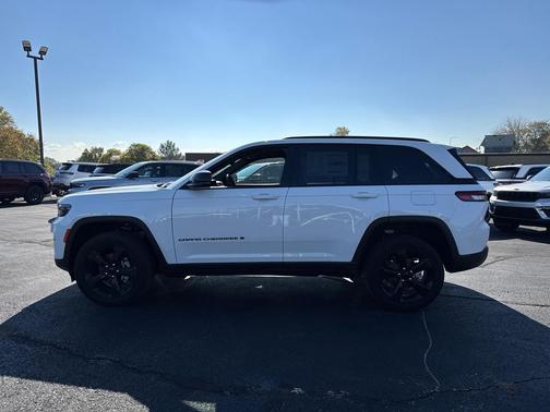 2025 Jeep Grand Cherokee Altitude