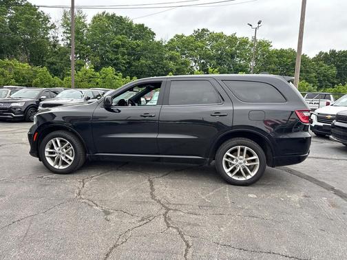 DB Black Clearcoat 2023 Dodge Durango GT AWD