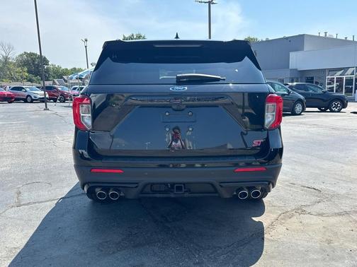 Agate Black Metallic 2023 Ford Explorer ST