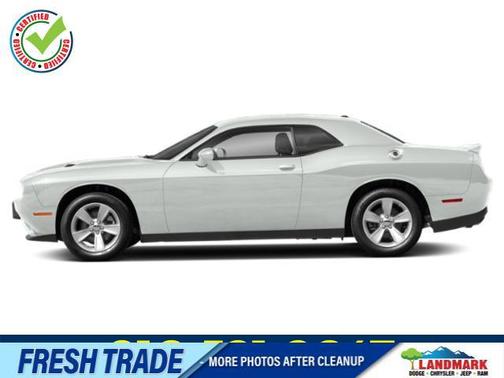 2022 Dodge Challenger SXT