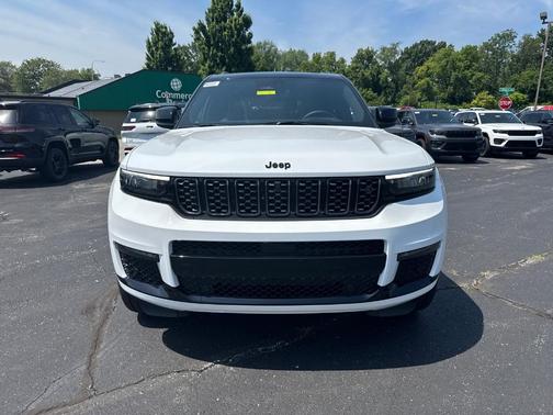 2025 Jeep Grand Cherokee L Summit