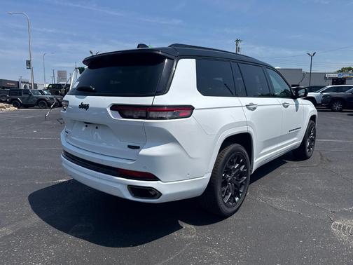 2025 Jeep Grand Cherokee L Summit