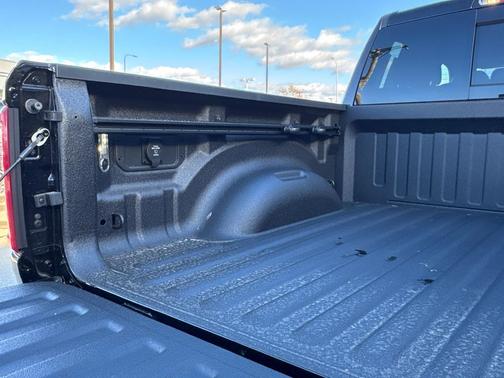 2026 RAM 1500 RHO Crew Cab 4x4 5'7' Box