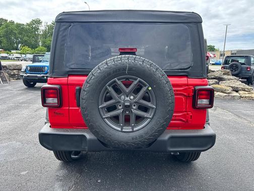 Firecracker Red Clearcoat 2026 Jeep Wrangler Sport