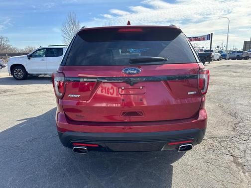 2016 Ford Explorer Sport