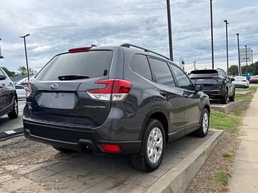 2021 Subaru Forester Base