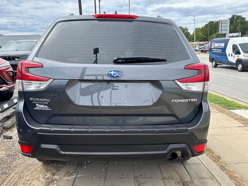 2021 Subaru Forester Base
