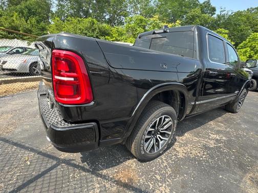 2025 RAM 1500 Limited