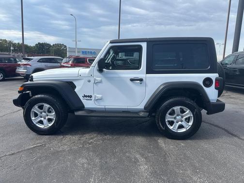 2021 Jeep Wrangler Sport S