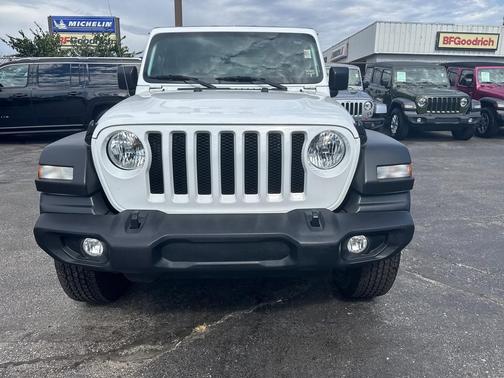 2021 Jeep Wrangler Sport S