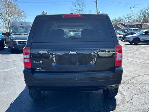 2017 Jeep Patriot Sport